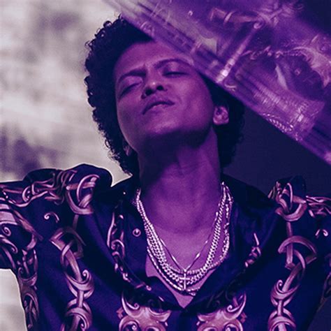 descargar bruno mars versace on the floor|bruno mars new video.